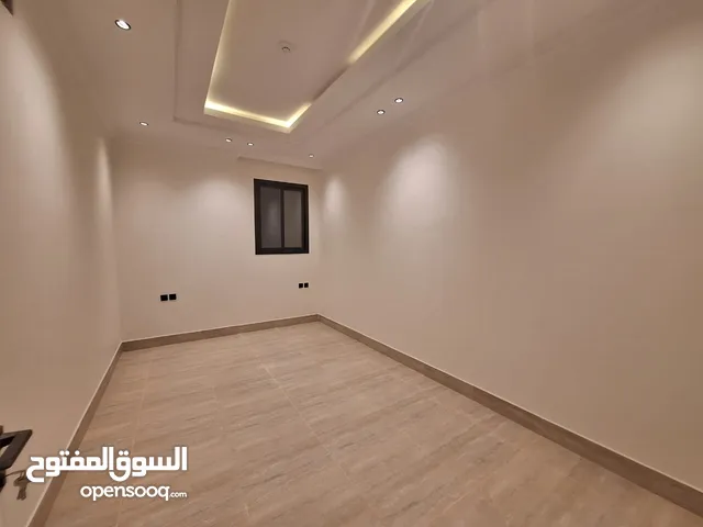 122 m2 2 Bedrooms Apartments for Rent in Al Riyadh Al Izdihar