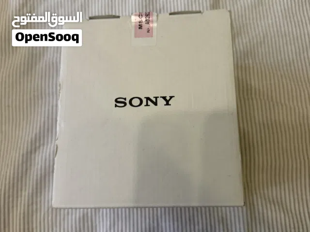 Sony ZVE10 ii (New open box from customs) White color with 16-50mm lens