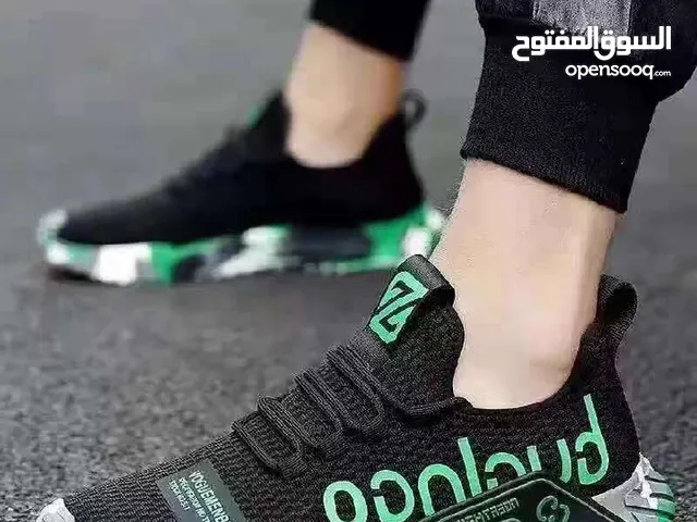 42 Sport Shoes in Aden
