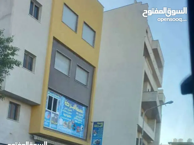 140 m2 Complex for Sale in Tripoli Jama'a Saqa'a