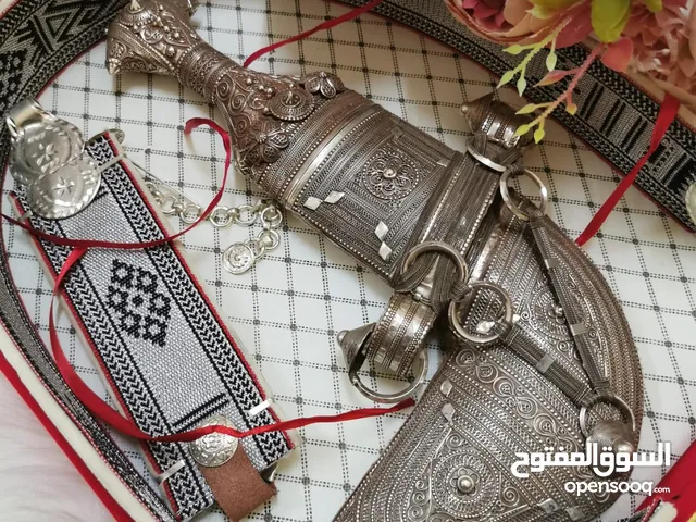 خناجر عمانيه(للكبار والصغار بمقاسات مختلفه )'