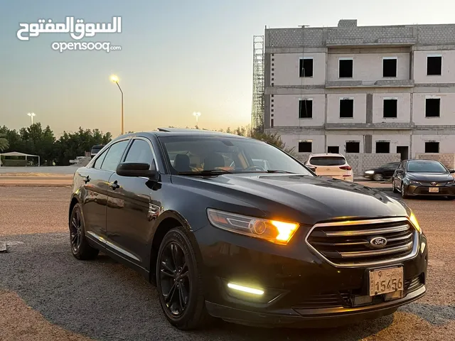 Used Ford Taurus in Hawally