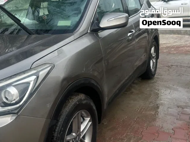 2017 هيونداي سنتافي Limited