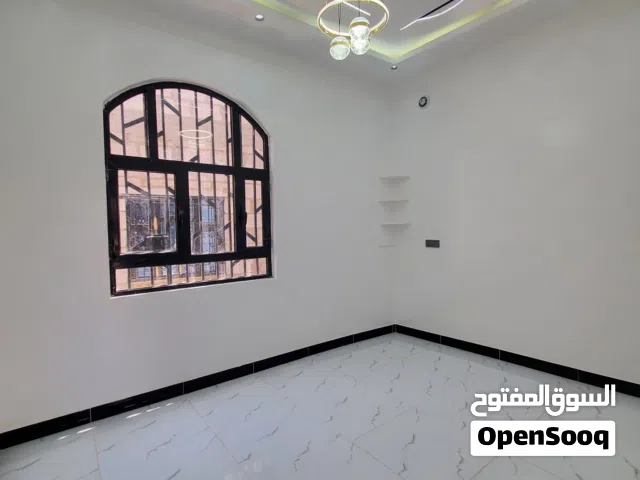 350 m2 More than 6 bedrooms Villa for Sale in Sana'a Other