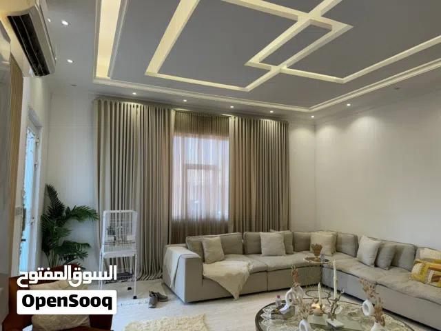 10000 ft² 5 Bedrooms Villa for Sale in Sharjah Hoshi