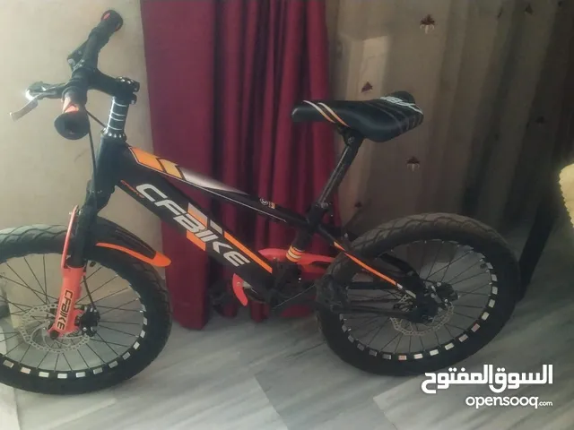 بسكليت CFbike استعمال خفيف بحالة ممتازة بدون غيرات بريكات ممتازة و قوية جنط 21