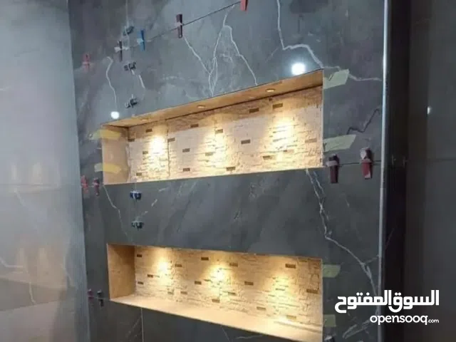 متخصصون في تركيب البلاط والسيراميك والرخام