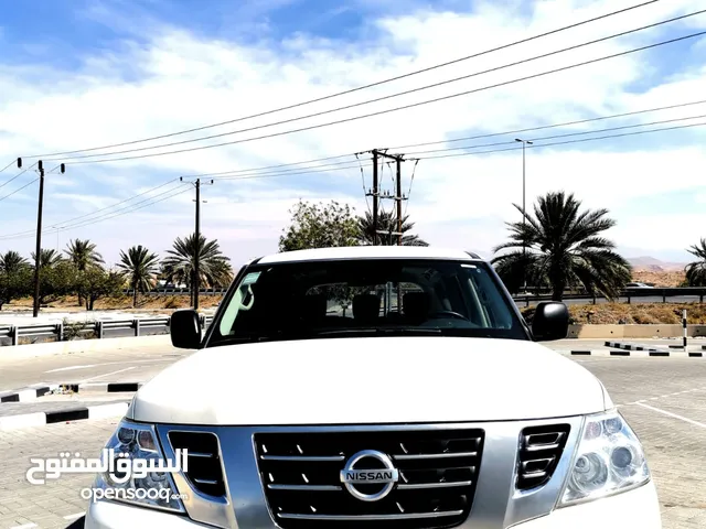 SUV Nissan in Muscat