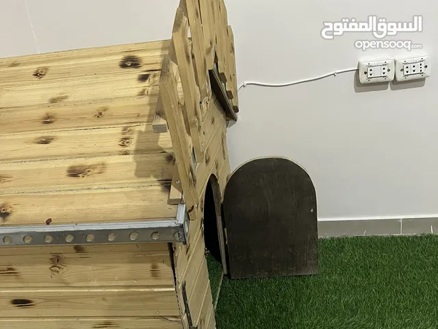 منزل للقطط او الكلاب
