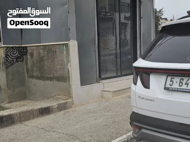 محلات ومخازن للايجار بمساحات مختلفة