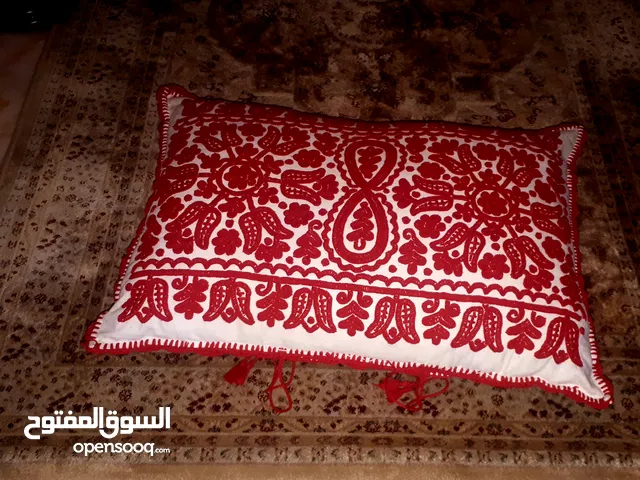 مساند و أغطية مطرزة ساتان و صرما ( يدوي ، و آلي ، ..)