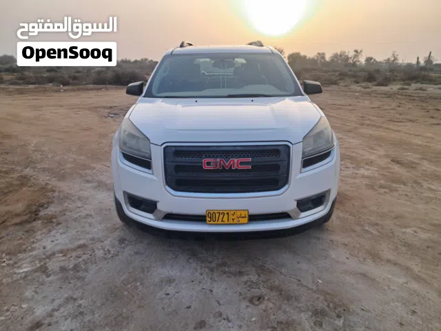 سيارة جي إم سي أكاديا 2016 موديل مستعملة بحالة ممتازة مع مواصفات خليجية