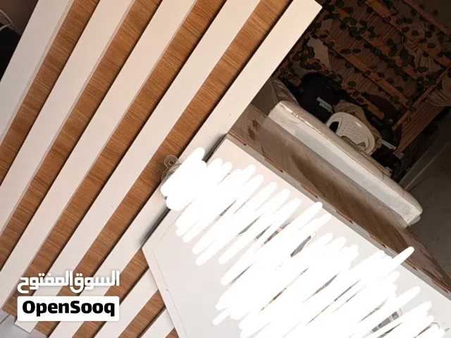 اغراض صالون شبه جدبده للبيع صلاله