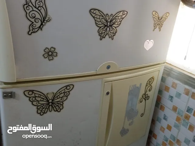 ثلاجه مستعمله في حاله جيده للبيع