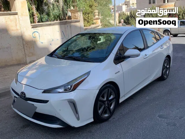 تويوتا بريوس 2019