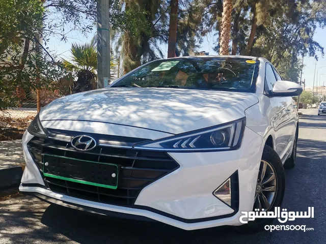 Hyundai Avante Standard in Zarqa