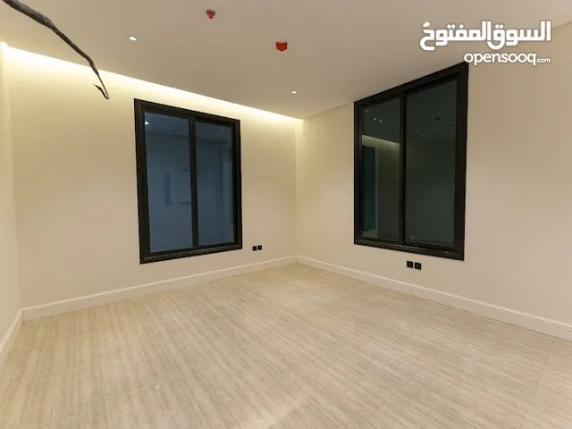 140 m2 4 Bedrooms Apartments for Rent in Jeddah As Salamah