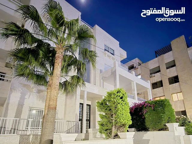 200 m2 3 Bedrooms Apartments for Rent in Amman Abdoun