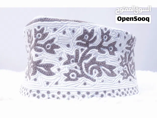 كمه ديوانية خياطة يد درجه اولى vip ذو نقش ولون مميزه جدآ...................