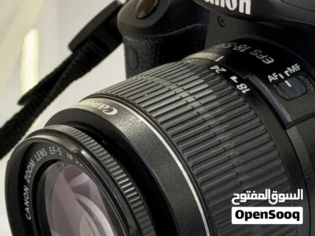 كامرة كانون نظيفة d700