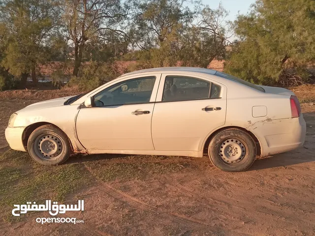 Used Mitsubishi Galant in Misrata