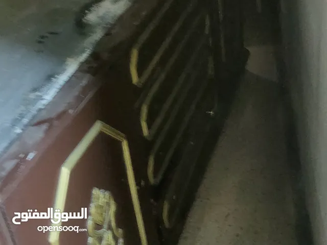 بوفيه لاتيه 15قشاط زان وسجاده هديه المطلوب 20 دينار