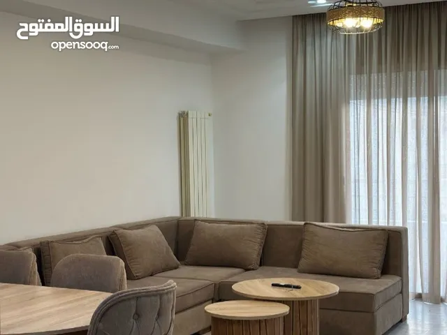 اللاك 2 شقه فندقية vip صالون و 3 غرف للايجار بالليله