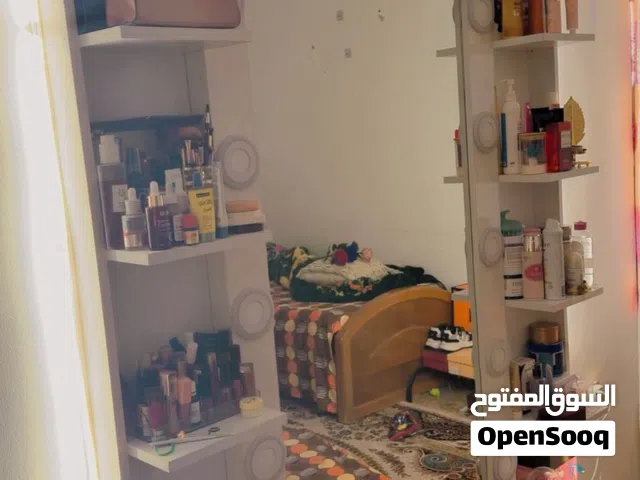 مرآة كبيرة
