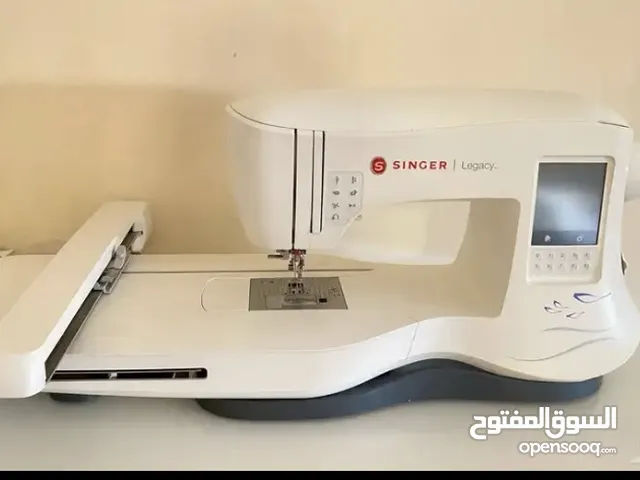 ماكينة تطريز سنجر se300