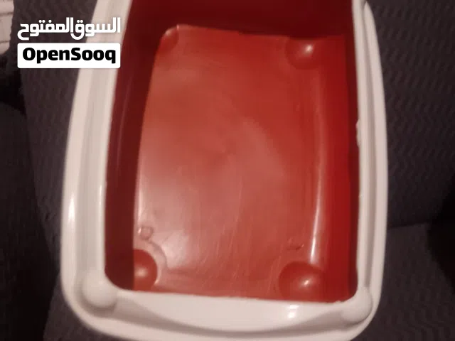 للبيع شنطة قطط (حقيبة تنقل) جديدة/بحالة ممتازة جداً واستعمال خفيف. الشنطة مريحة وممتازة للطلعات أو م