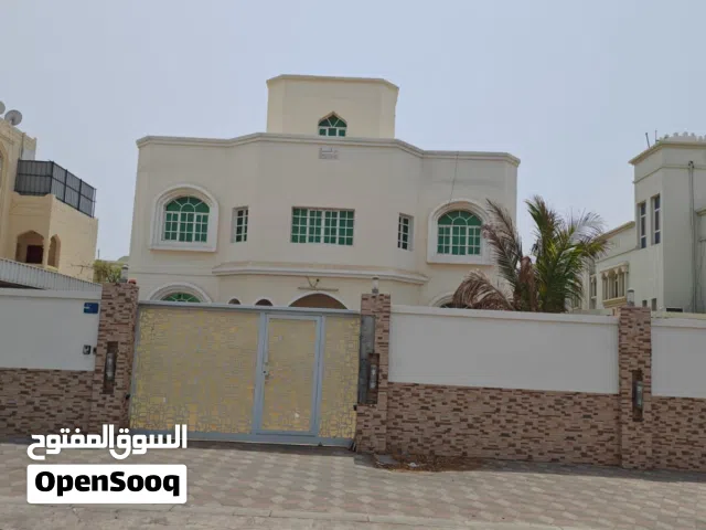 400 m2 More than 6 bedrooms Villa for Sale in Muscat Al Khoud