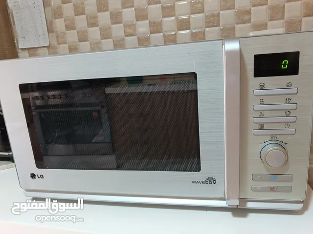 LG 20 - 24 Liters Microwave in Amman