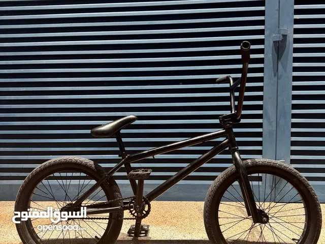 دراجه هوائيه من نوع SUNDAY BMX مستعمل