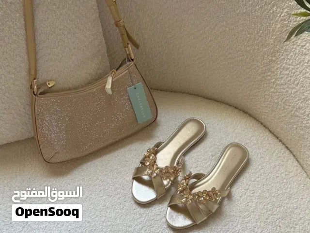 احذيه وشنط نسائيه احدث موديلات