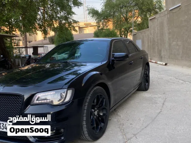 2017 كرايسلر 300 300S v8