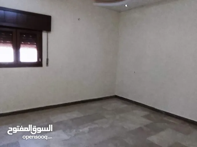 220 m2 4 Bedrooms Townhouse for Rent in Tripoli Al-Jadada'a