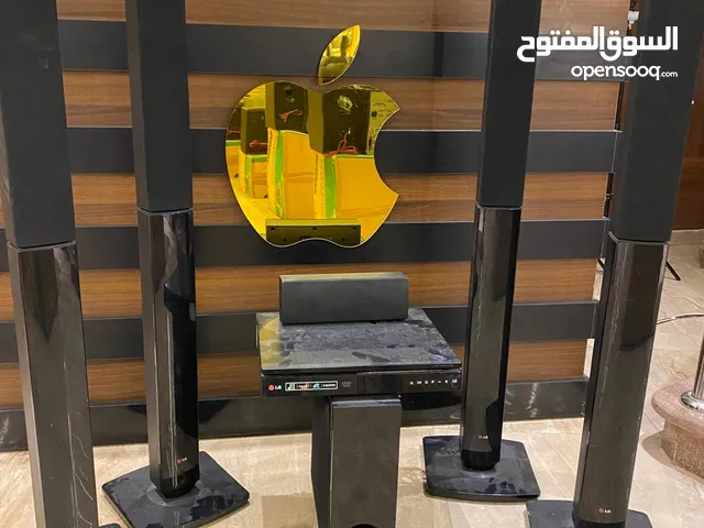 مسرح منزلي LG مستعمل بحاله جيده جدا استعمال خارج من الامارات يباني اصلي.