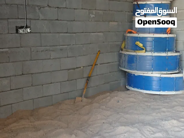 دمامات عدد 6 ثلاثه منهم حجم متر و 20 وثلاثه حجم عادي + نقاره استيل كلهن