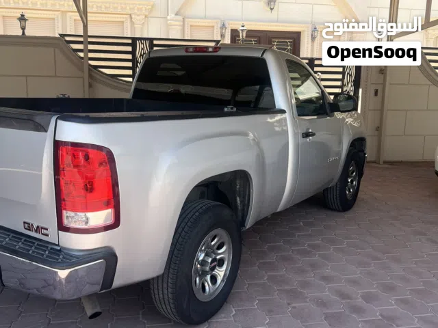 2012 GMC Sierra Standard