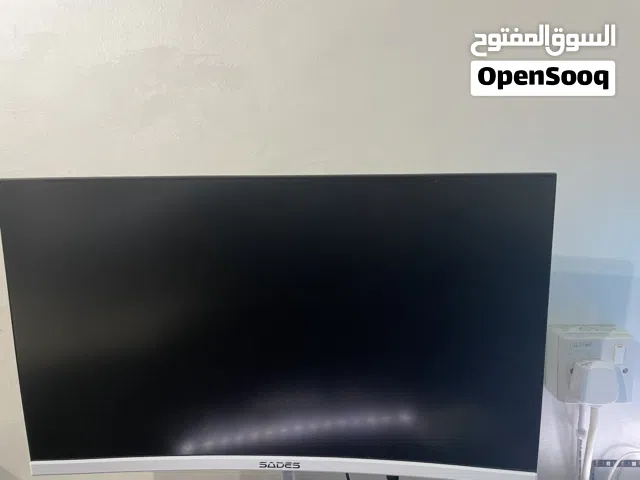 شاشة Sadesللبيع