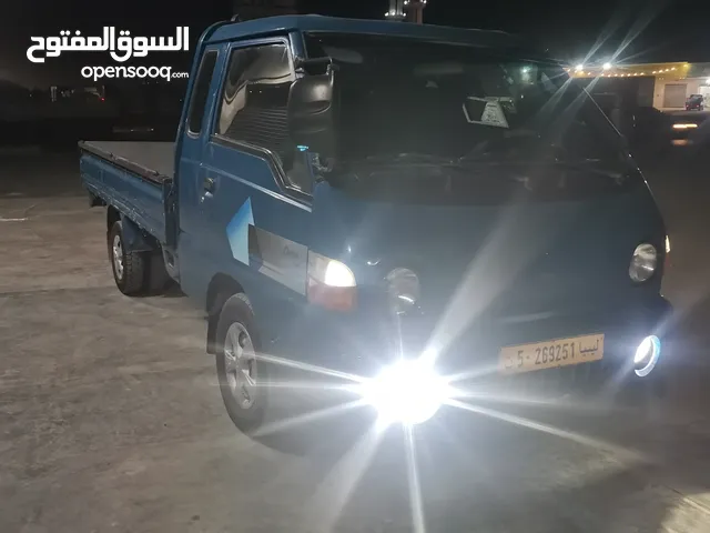 Used Hyundai Porter in Qasr Al-Akhiar