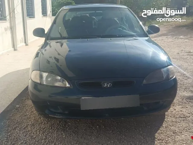 Used Hyundai Avante in Jerash