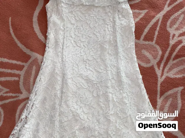 فستان بناتي تركي أبيض off shoulder