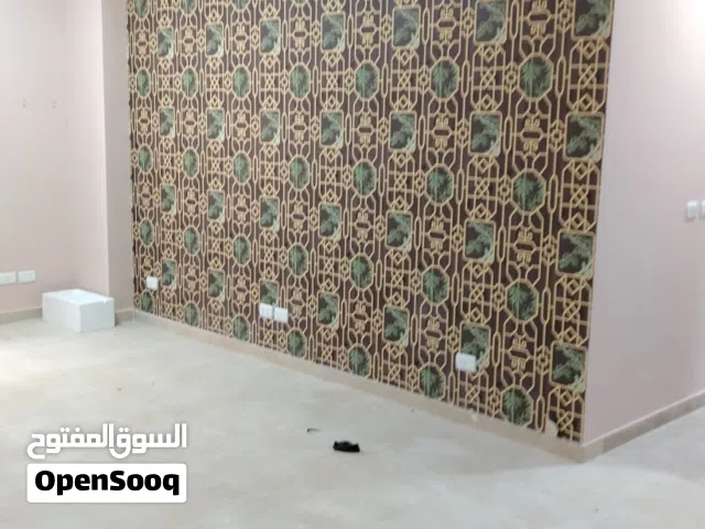 شقة للبيع في قلب التجمع الخامس اللوتس الجنوبيه