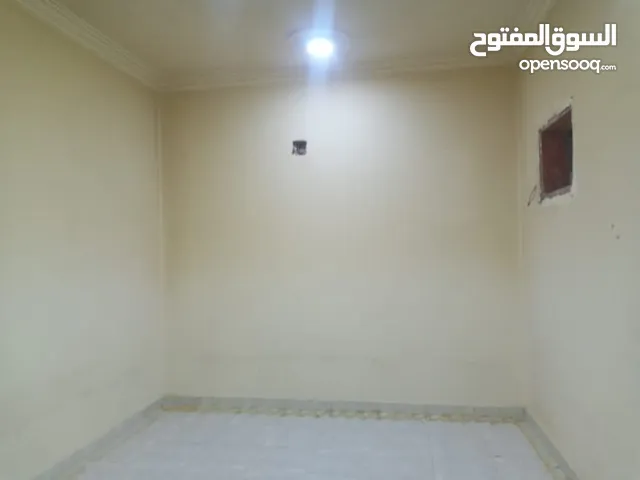 2 Bedrooms Chalet for Rent in Al Riyadh Dhahrat Laban