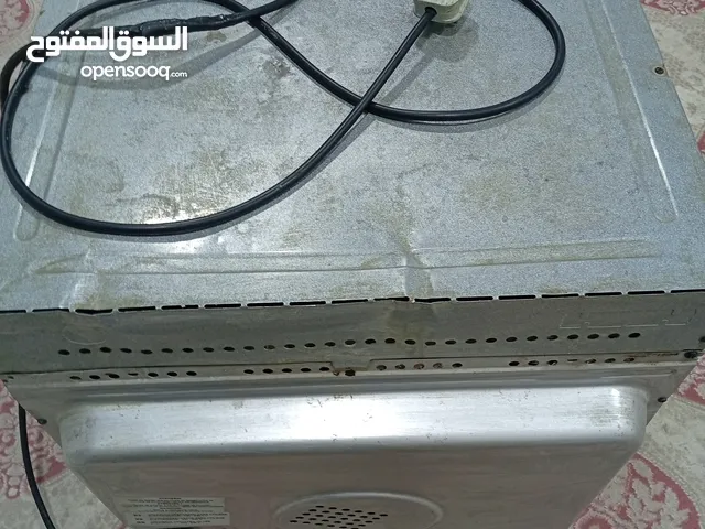 السلام عليكم فرن كهربائي مستعمل قليل صناعتة برتغال السعر 225 الف دينار وبيهة مجال قليل العنوان نضران