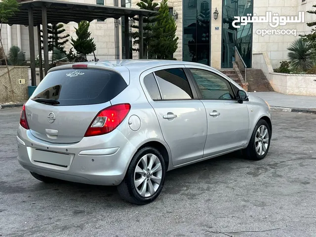 اوبل كورسا اتوماتيك