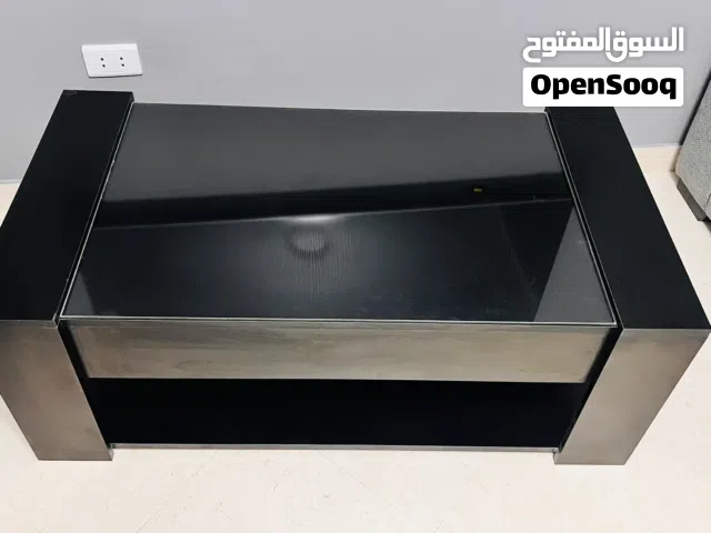 طاولة للبيع
