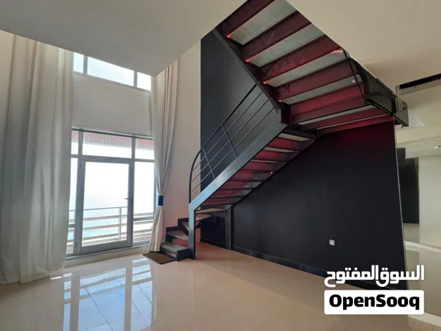 بينت هاوس إطلالة بحرية مباشرة للإيجار في السالمية