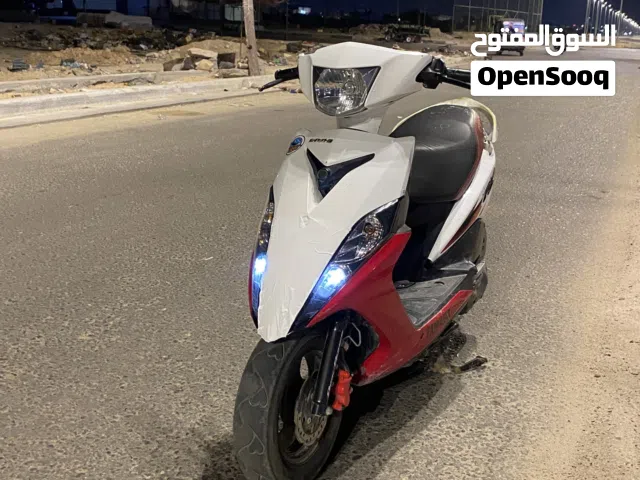 2013 ياماها أخرى